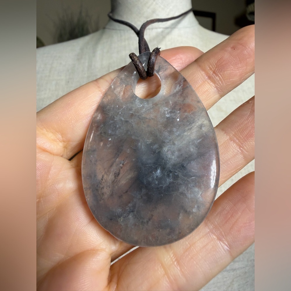 Polished Teardrop Pendant Necklace